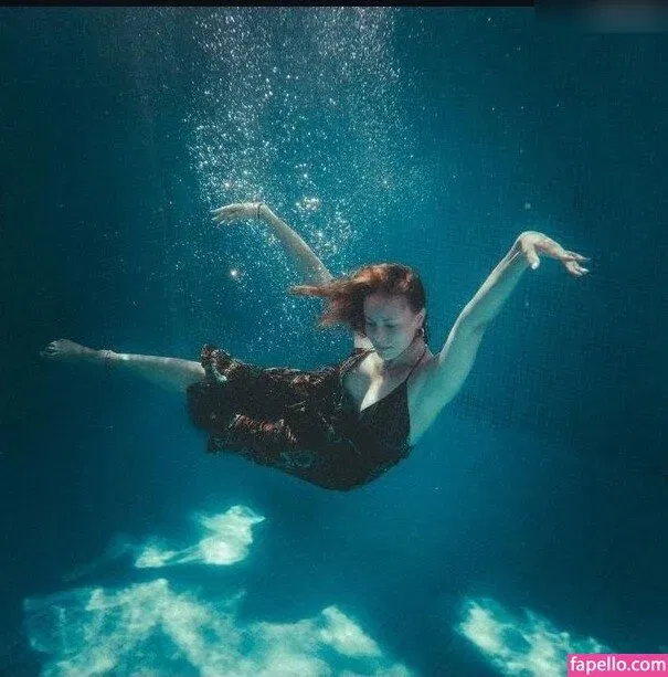 Lara Dandelion Seibert Onlyfans Photo Gallery 