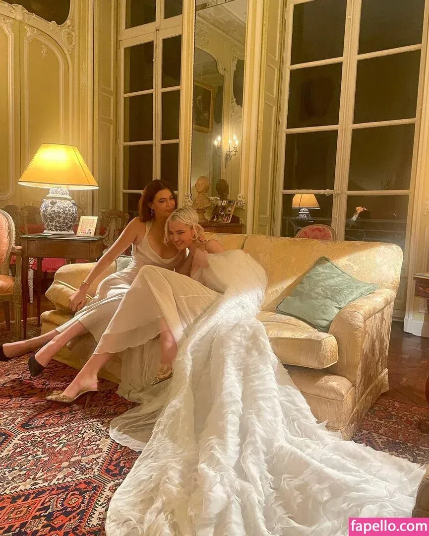 Lara Cosima Onlyfans Photo Gallery 