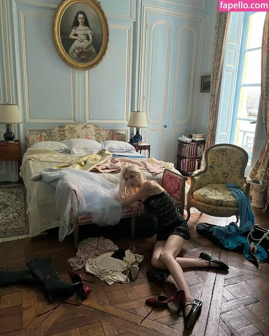 Lara Cosima Onlyfans Photo Gallery 