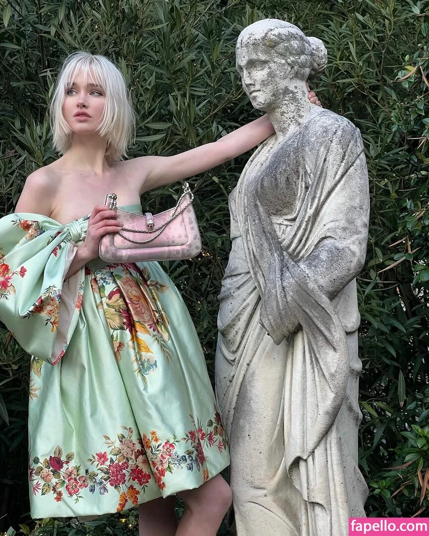 Lara Cosima Onlyfans Photo Gallery 