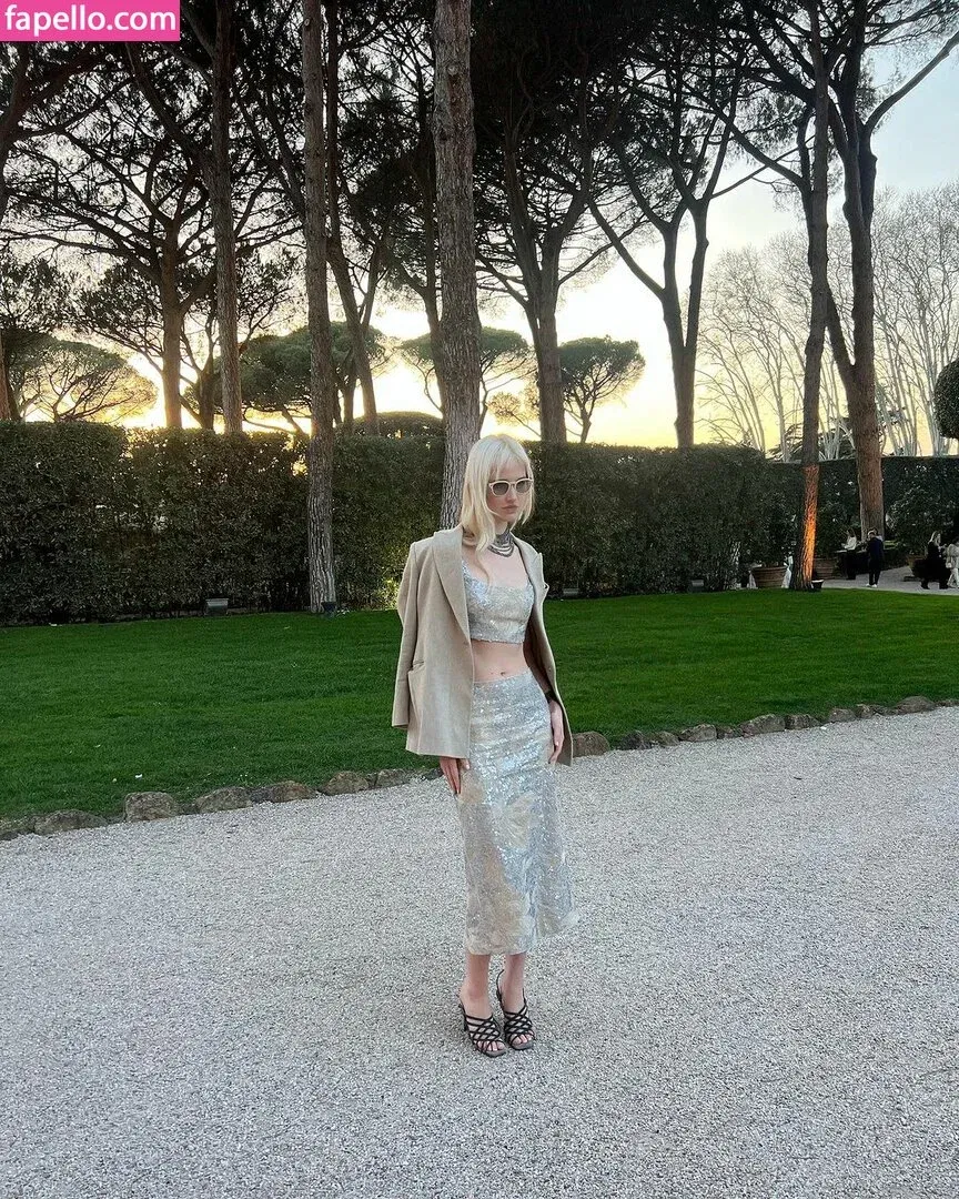 Lara Cosima Onlyfans Photo Gallery 