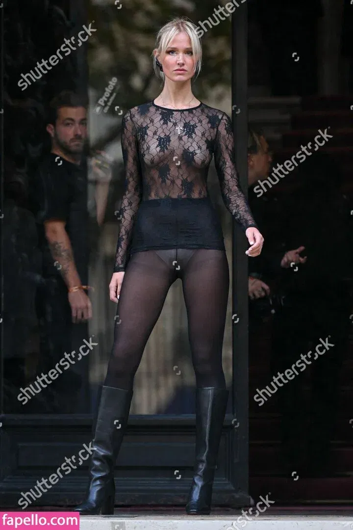 Lara Cosima Onlyfans Photo Gallery 