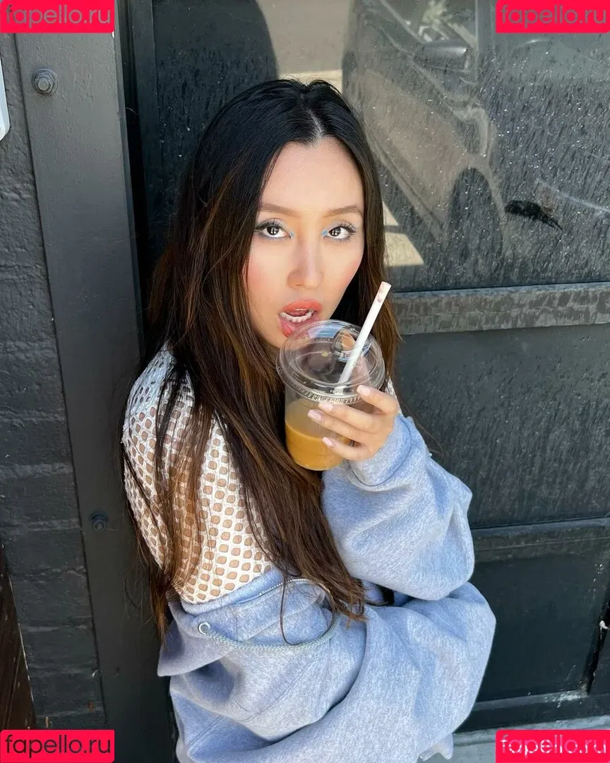Olivia Sui Onlyfans Photo Gallery 
