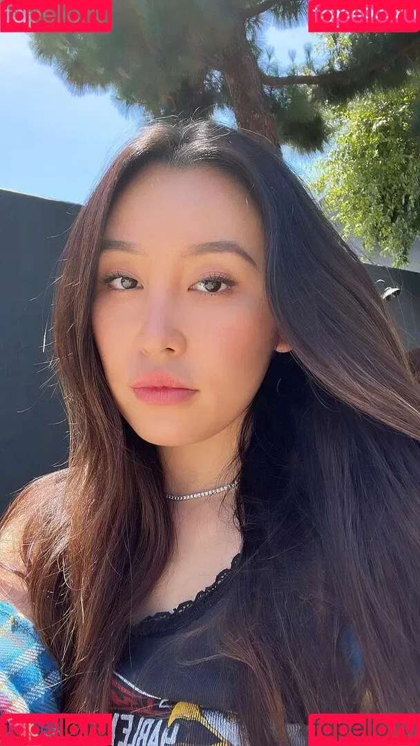 Olivia Sui Onlyfans Photo Gallery 