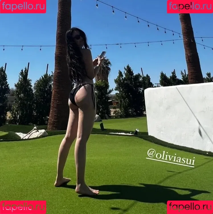 Olivia Sui Onlyfans Photo Gallery 