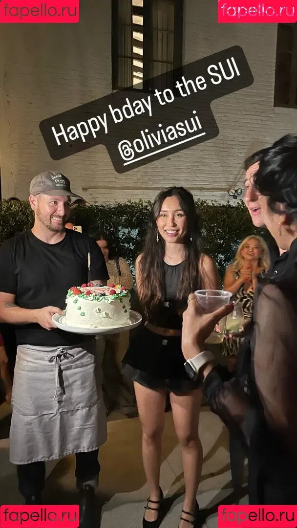 Olivia Sui Onlyfans Photo Gallery 