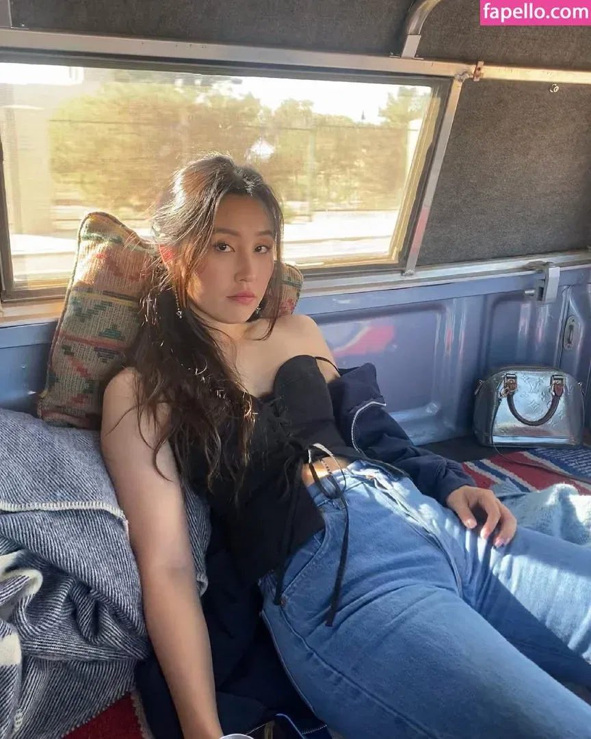 Olivia Sui Onlyfans Photo Gallery 