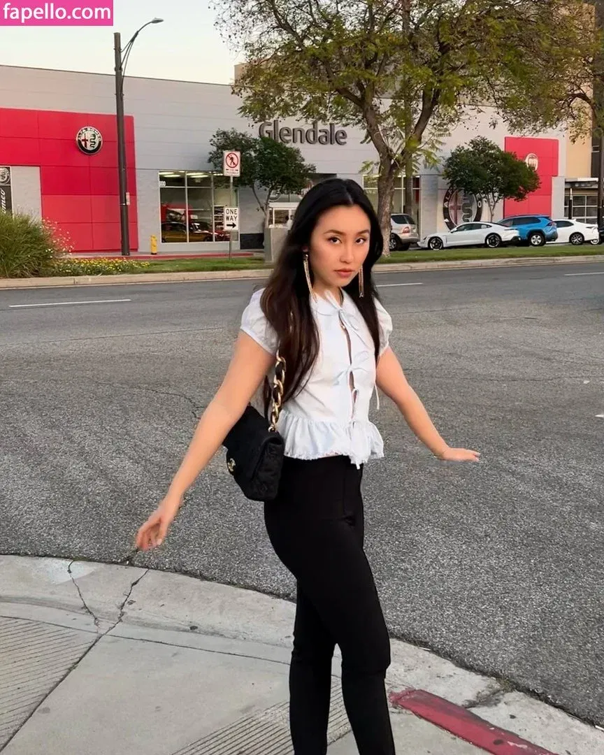 Olivia Sui Onlyfans Photo Gallery 