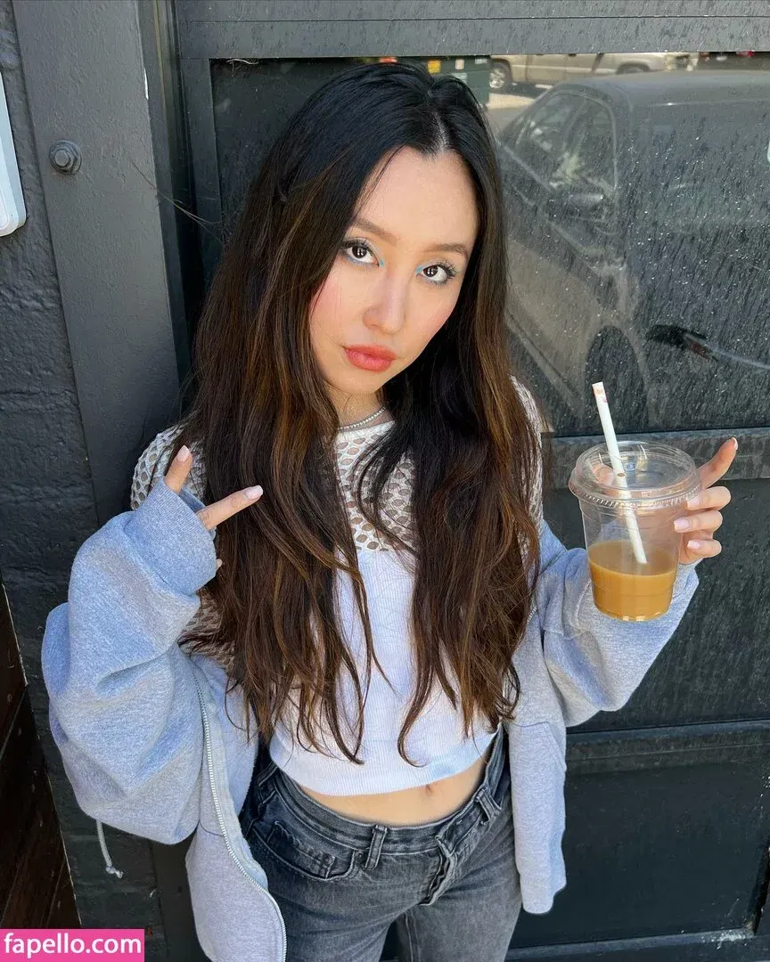 Olivia Sui Onlyfans Photo Gallery 