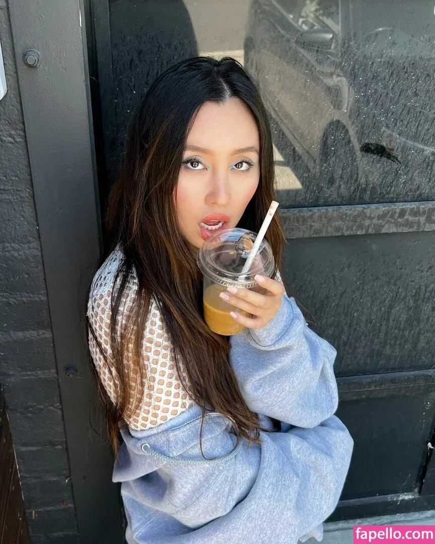 Olivia Sui Onlyfans Photo Gallery 