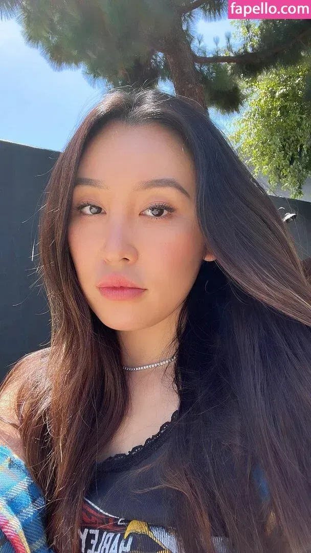 Olivia Sui Onlyfans Photo Gallery 