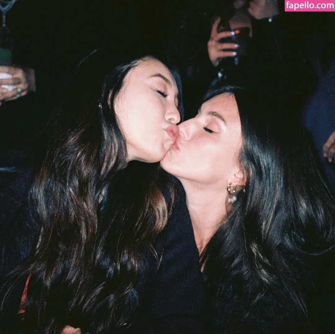 Olivia Sui Onlyfans Photo Gallery 