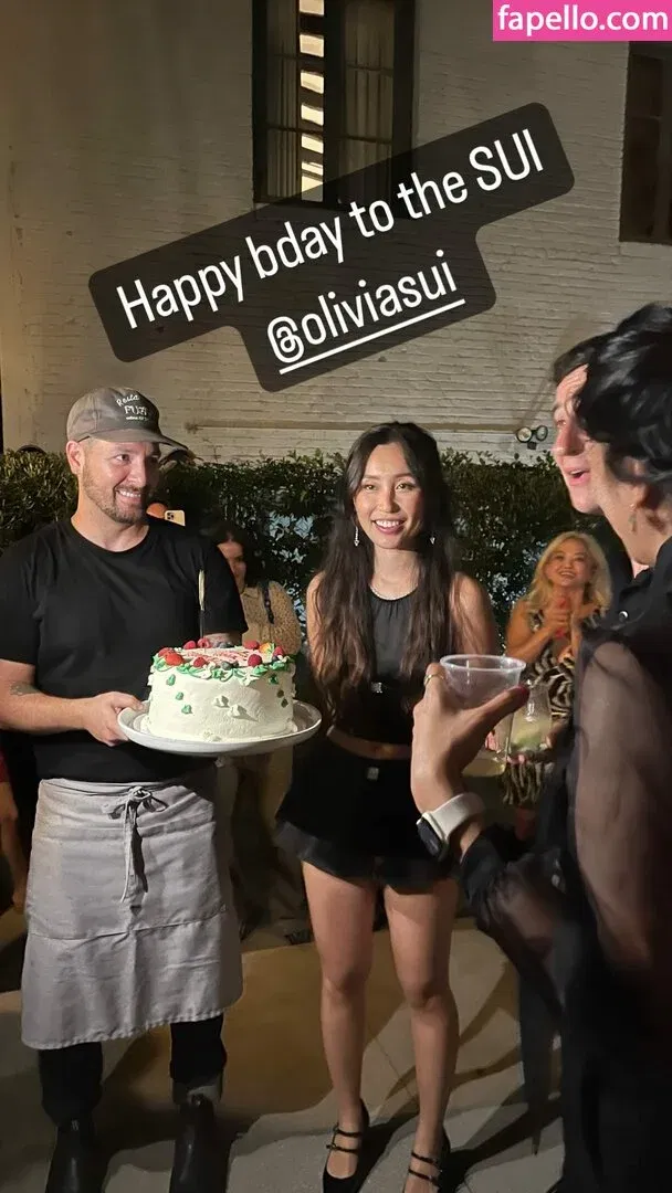 Olivia Sui Onlyfans Photo Gallery 