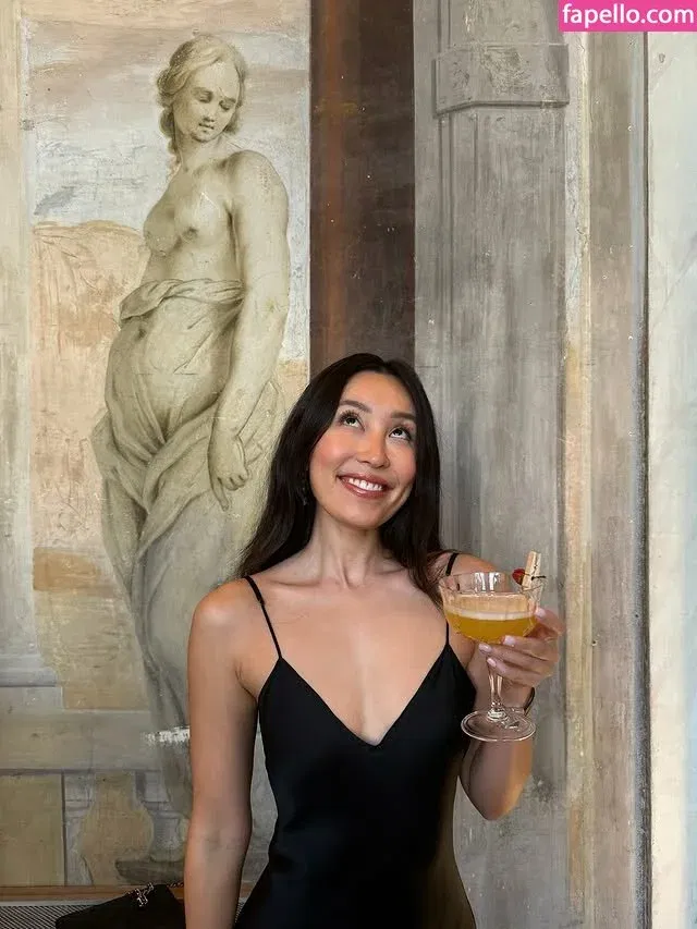 Olivia Sui Onlyfans Photo Gallery 