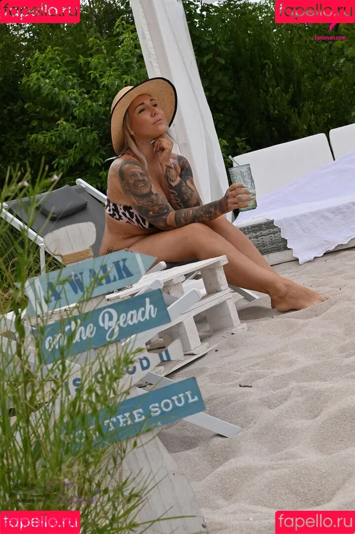 Sabrina Reiter Onlyfans Photo Gallery 