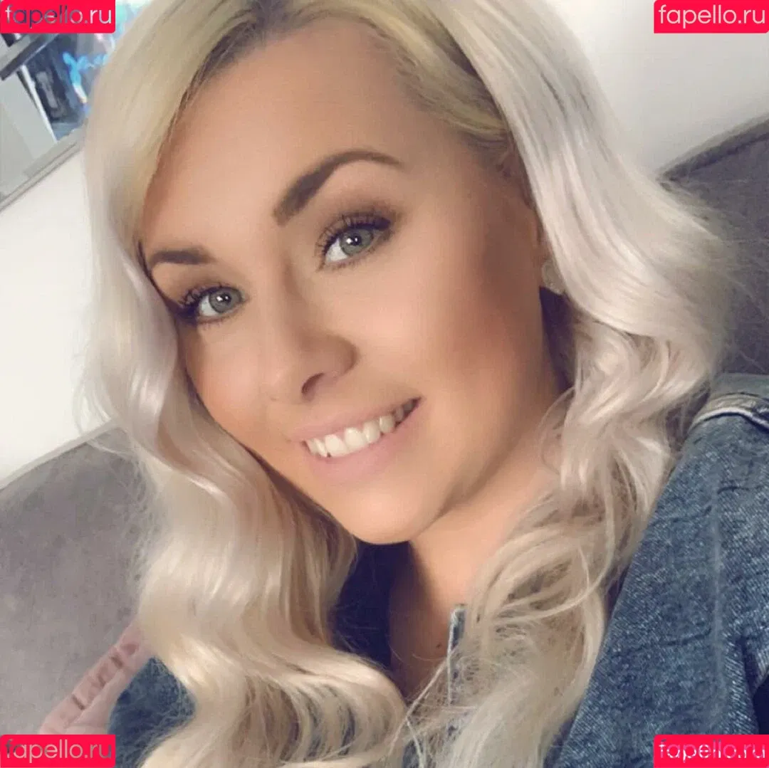 Lauren H Onlyfans Photo Gallery 