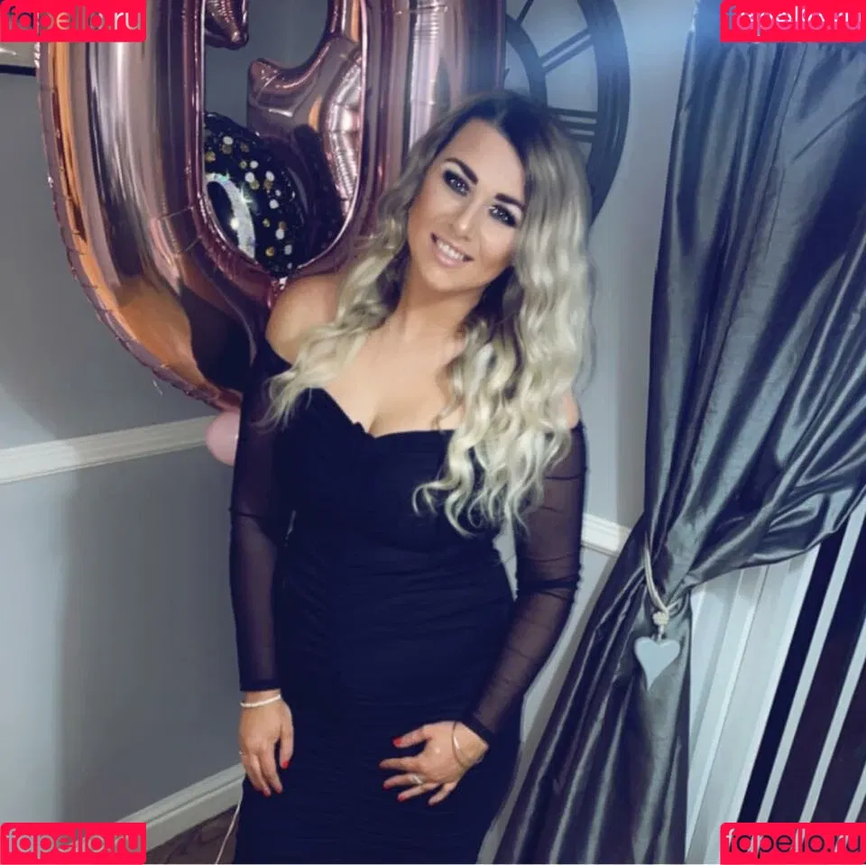 Lauren H Onlyfans Photo Gallery 