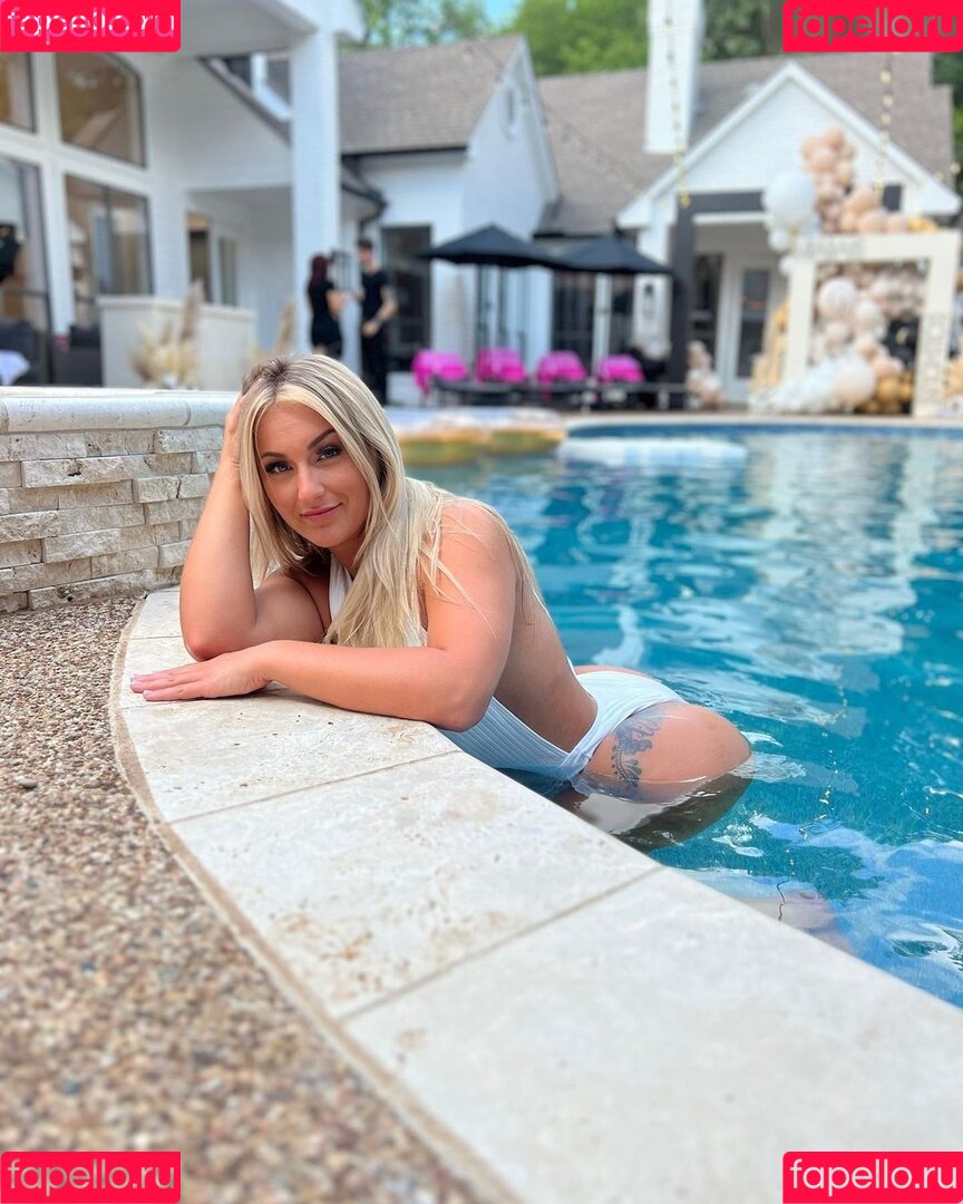 Destiny Mac Onlyfans Photo Gallery 