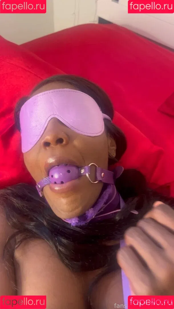 Tilaxoxo Onlyfans Photo Gallery 