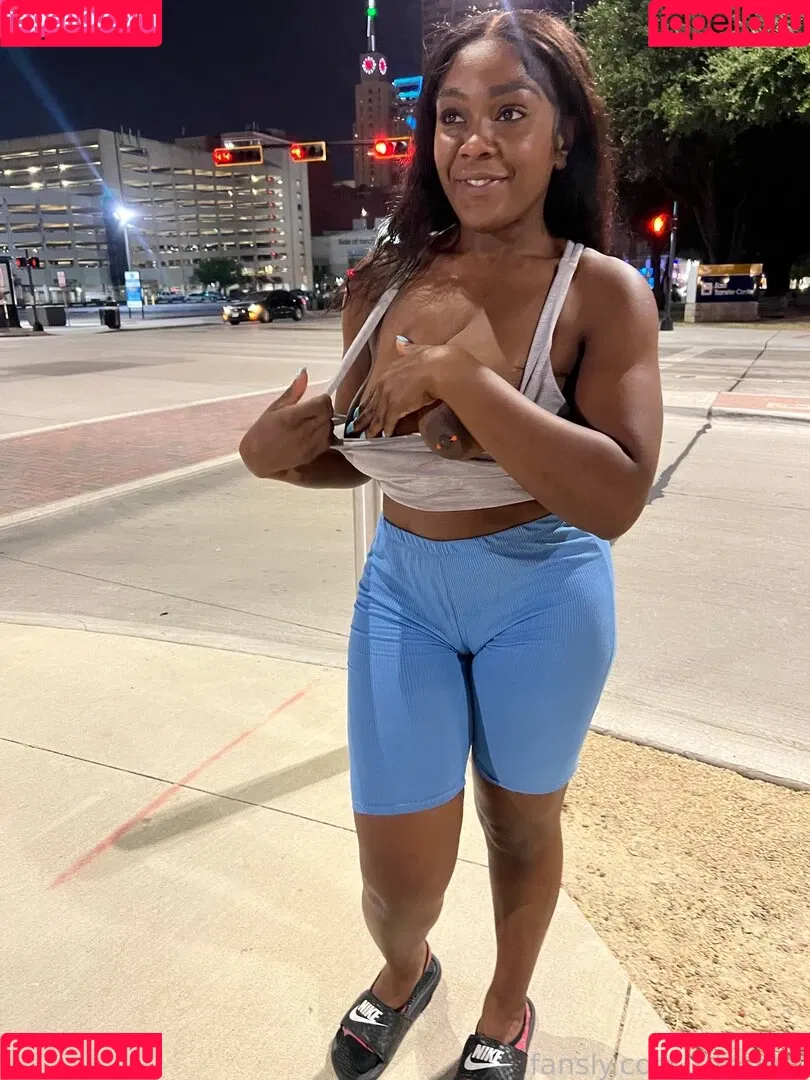 Tilaxoxo Onlyfans Photo Gallery 