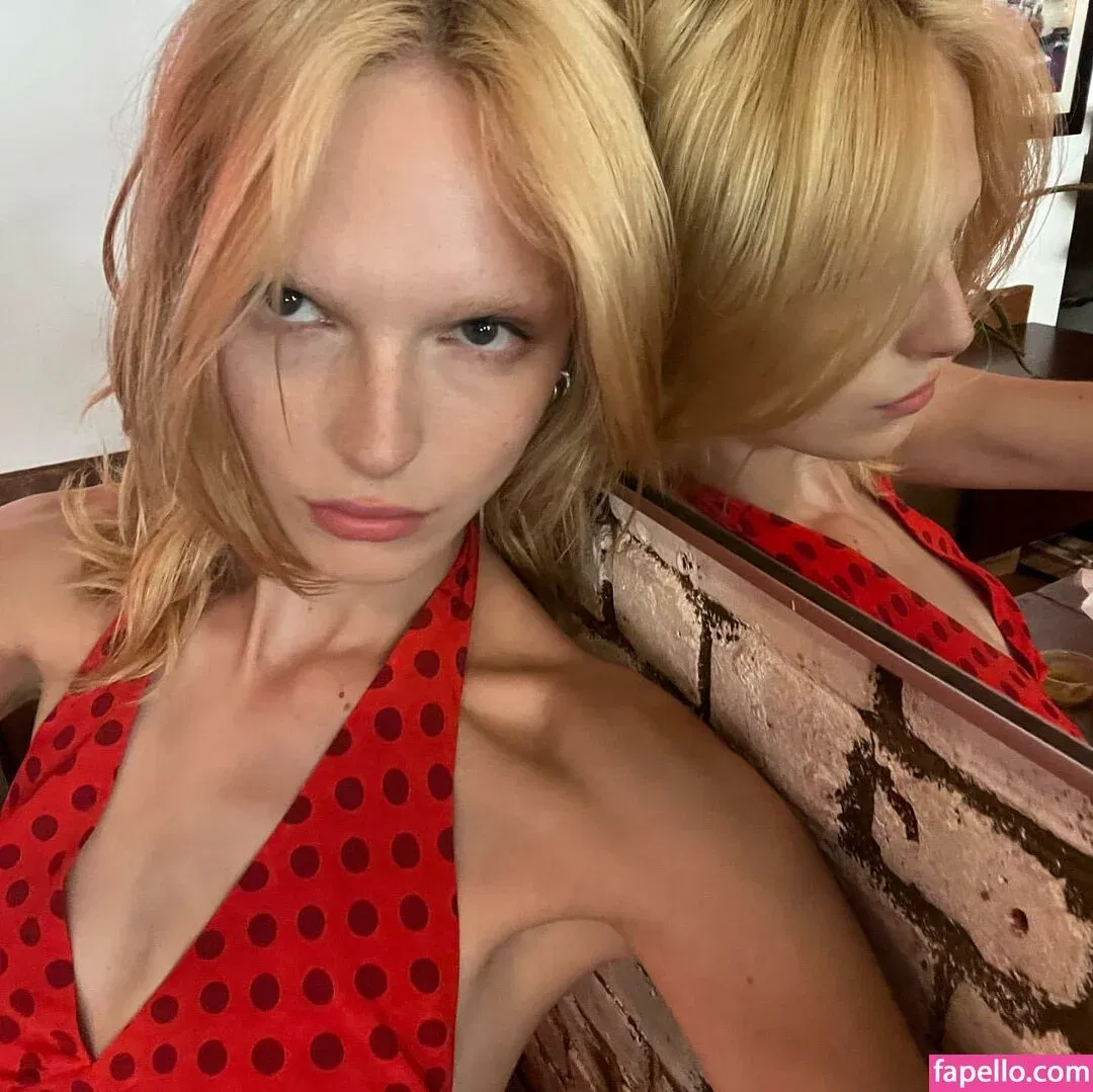 Alex Consani Onlyfans Photo Gallery 