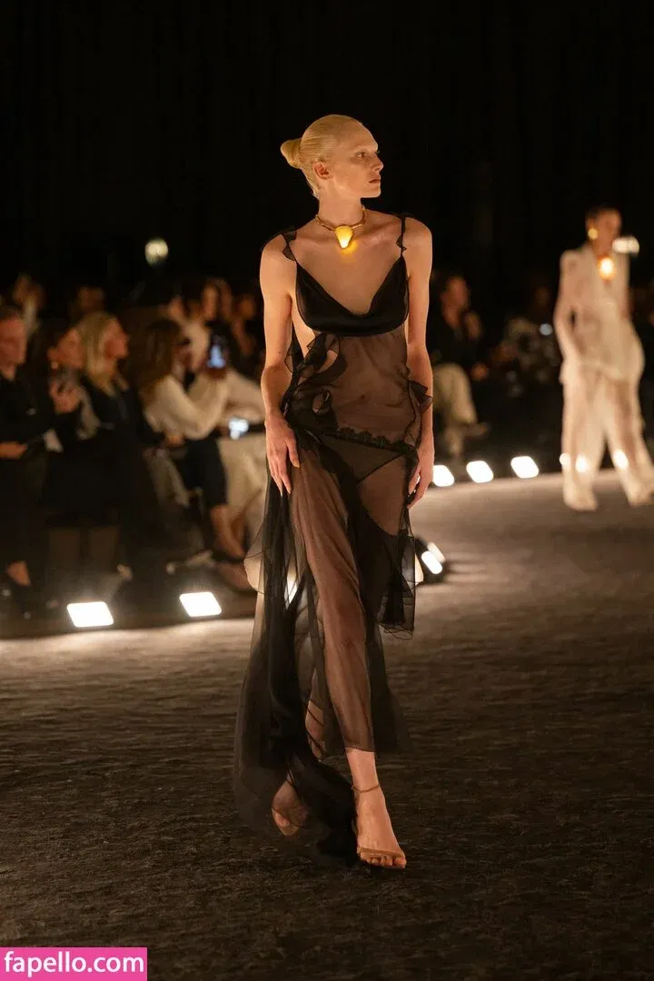 Alex Consani Onlyfans Photo Gallery 