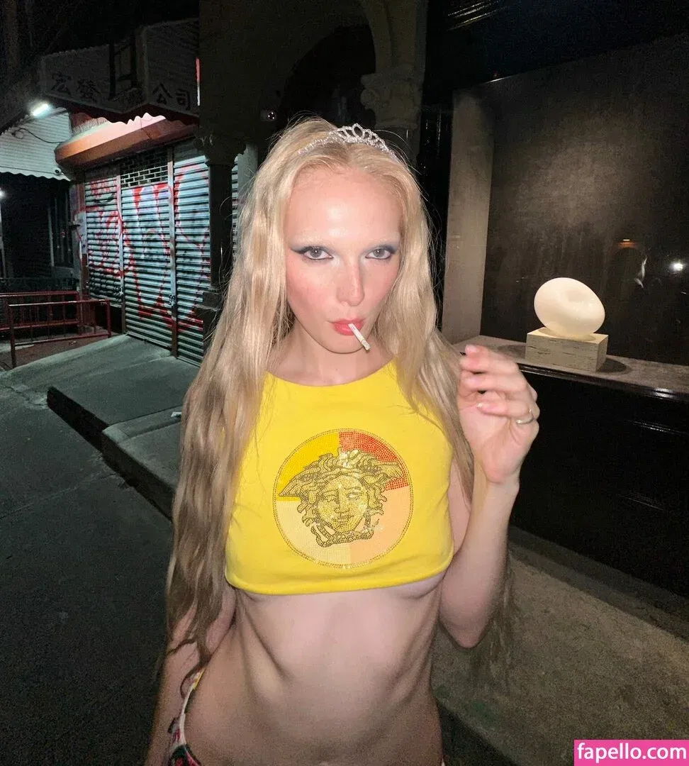 Alex Consani Onlyfans Photo Gallery 