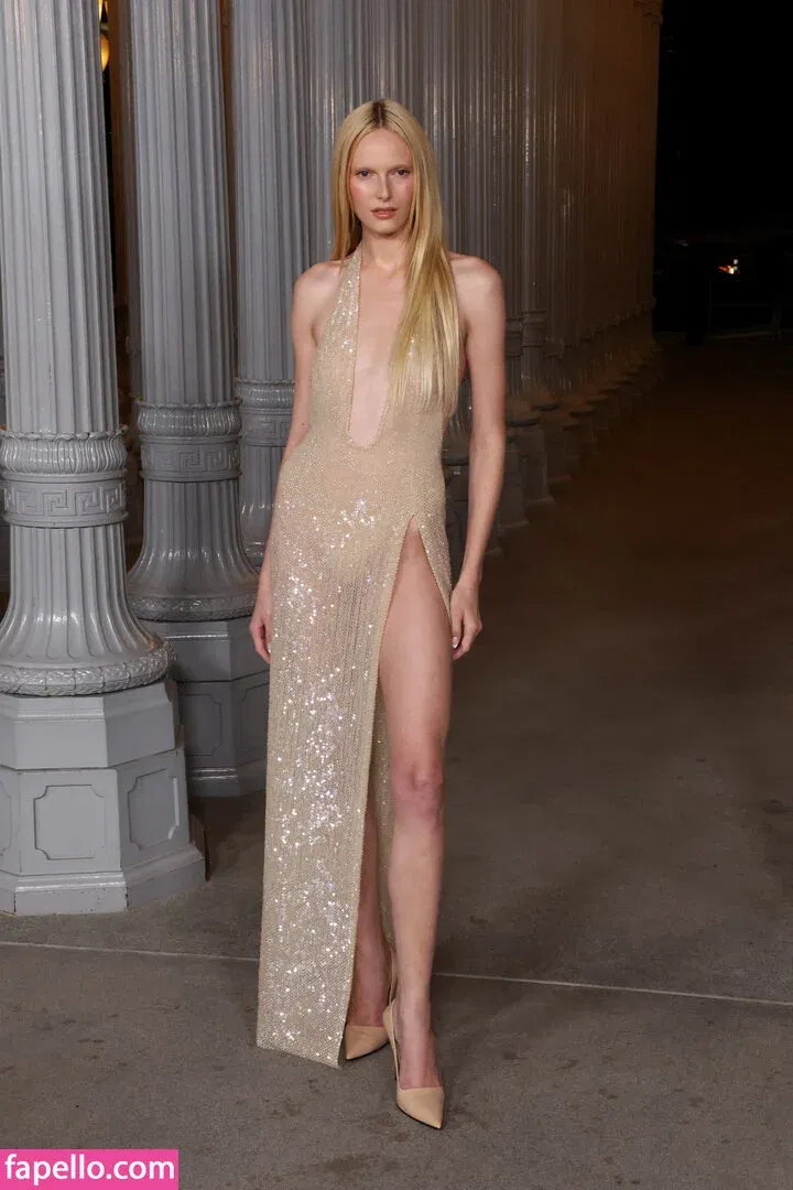 Alex Consani Onlyfans Photo Gallery 