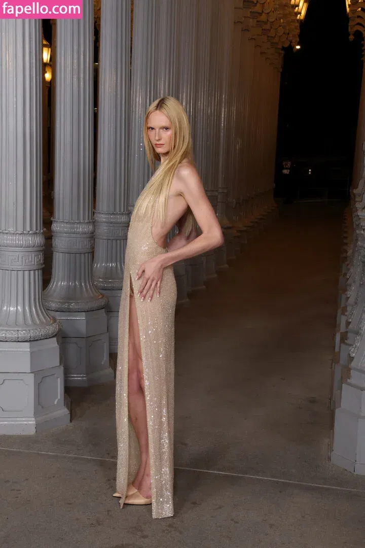 Alex Consani Onlyfans Photo Gallery 