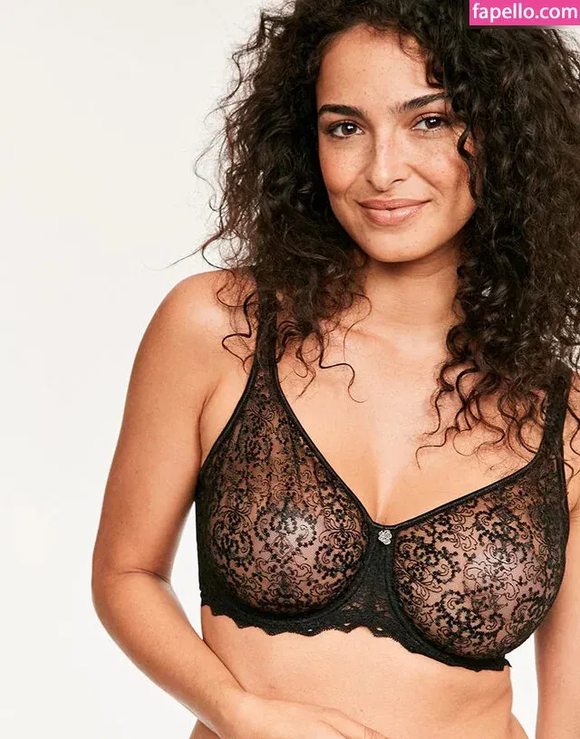 Anna Shaffer Onlyfans Photo Gallery 