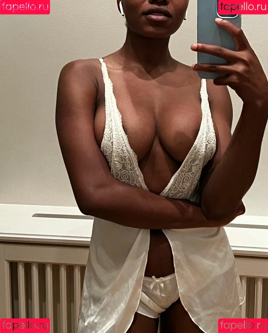 a.desuwa__ Onlyfans Photo Gallery 