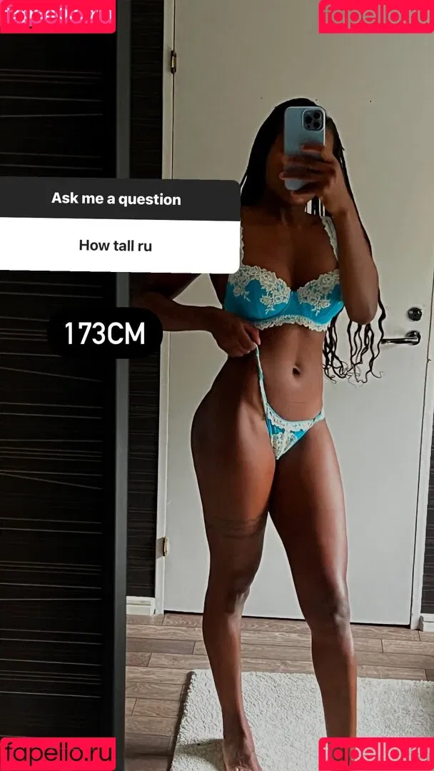 a.desuwa__ Onlyfans Photo Gallery 
