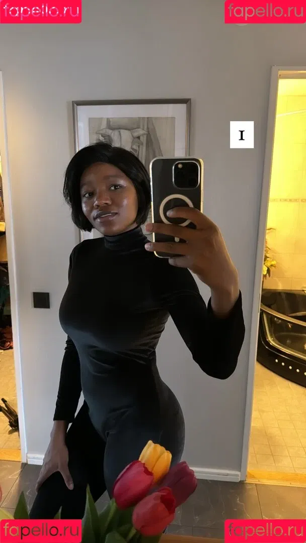 a.desuwa__ Onlyfans Photo Gallery 