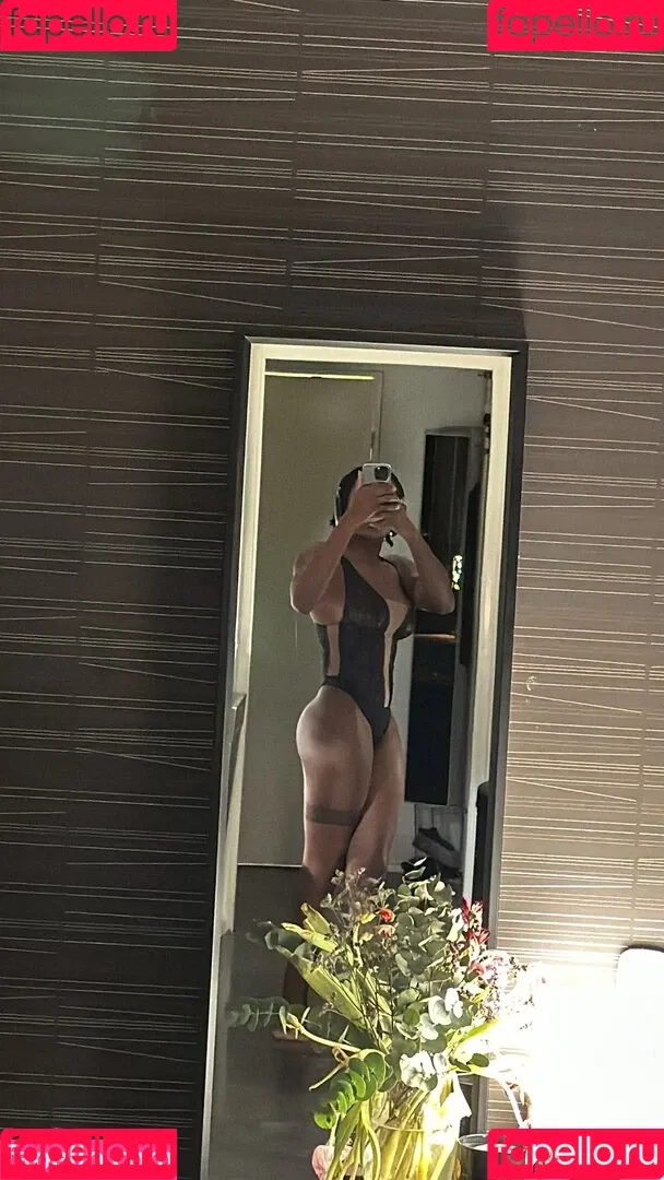 a.desuwa__ Onlyfans Photo Gallery 