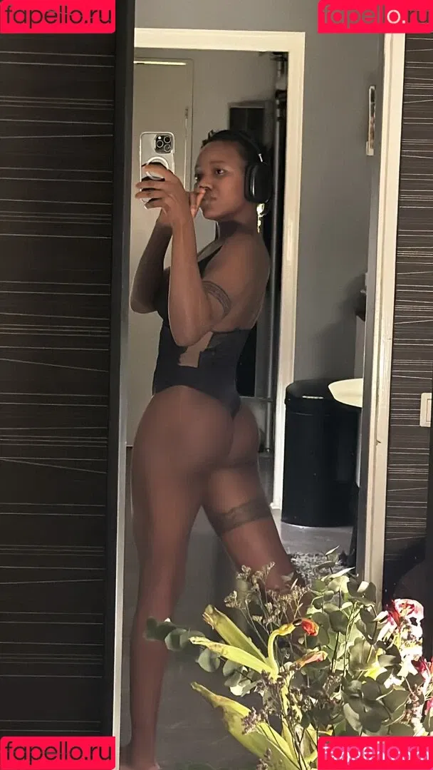 a.desuwa__ Onlyfans Photo Gallery 