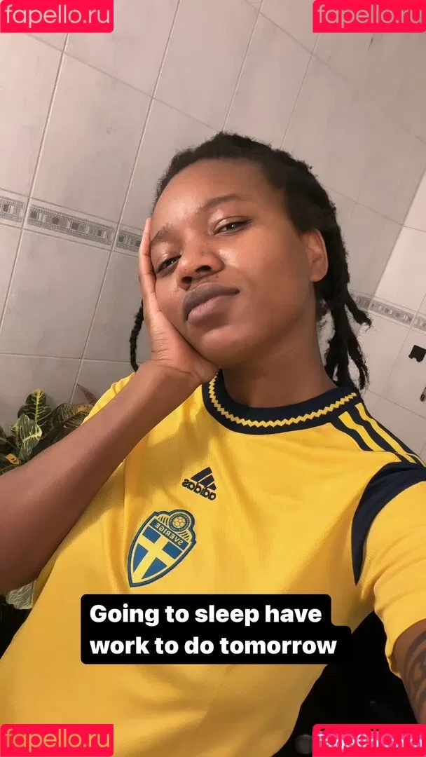 a.desuwa__ Onlyfans Photo Gallery 