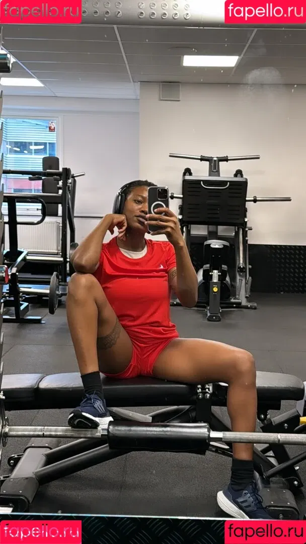 a.desuwa__ Onlyfans Photo Gallery 