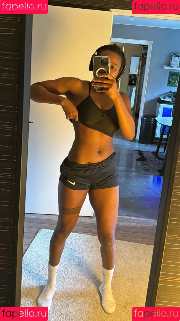 a.desuwa__ Onlyfans Photo Gallery 