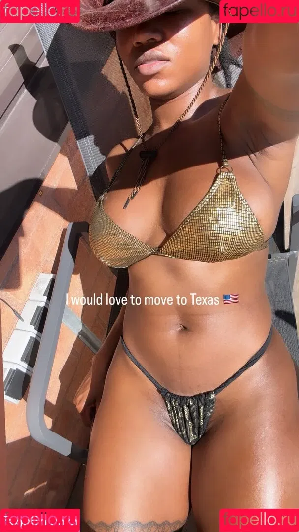 a.desuwa__ Onlyfans Photo Gallery 