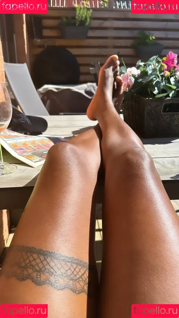 a.desuwa__ Onlyfans Photo Gallery 