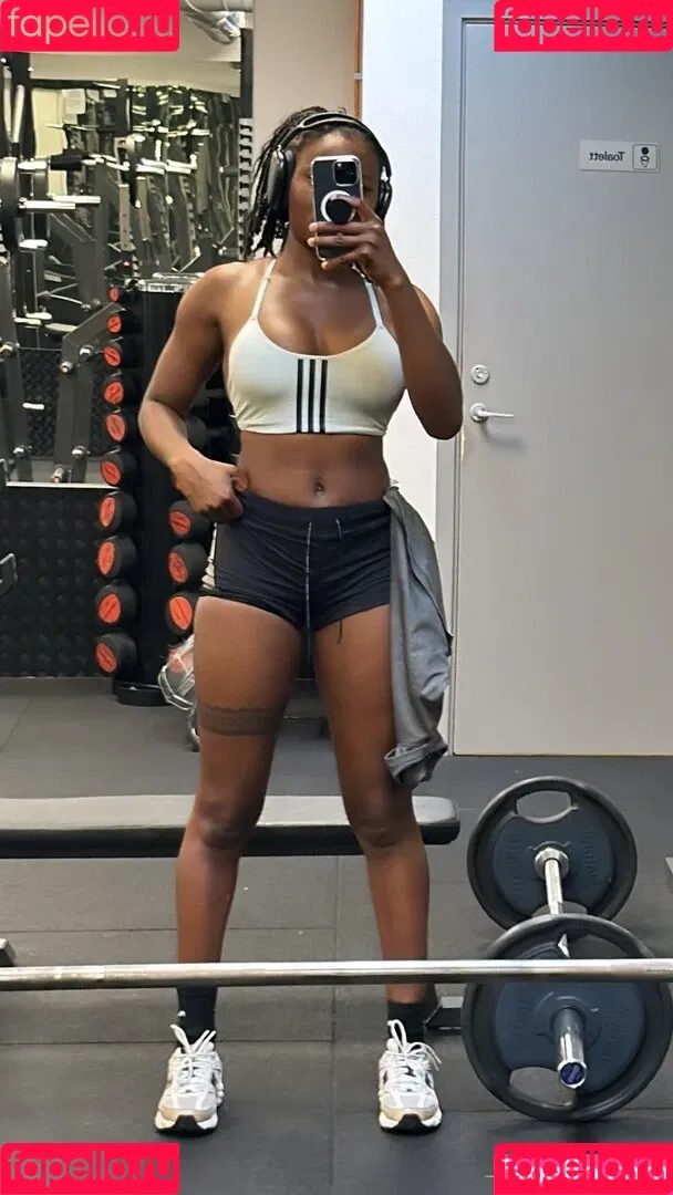 a.desuwa__ Onlyfans Photo Gallery 