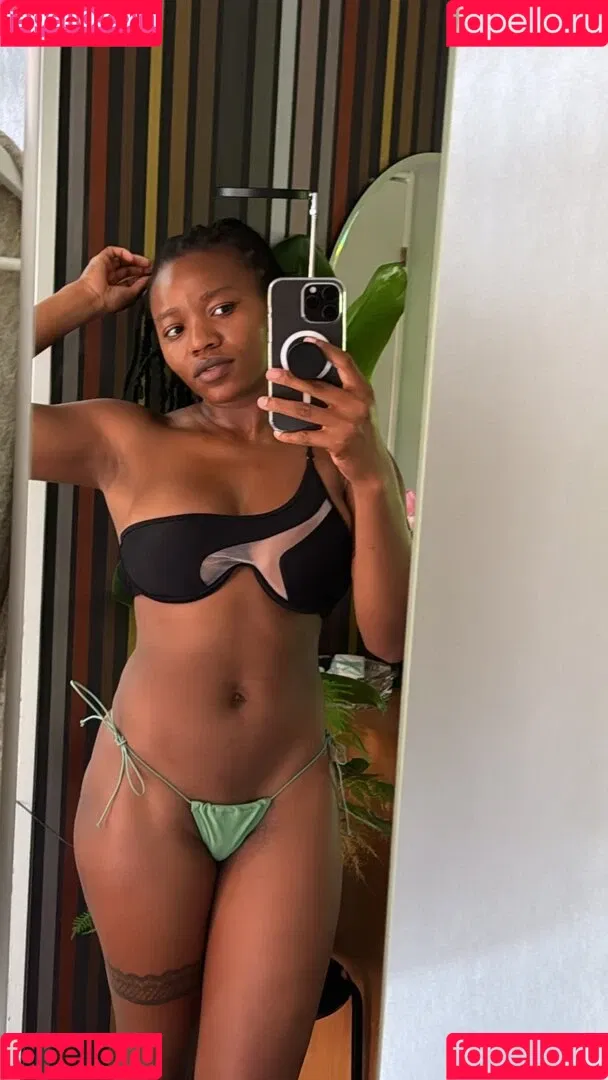 a.desuwa__ Onlyfans Photo Gallery 