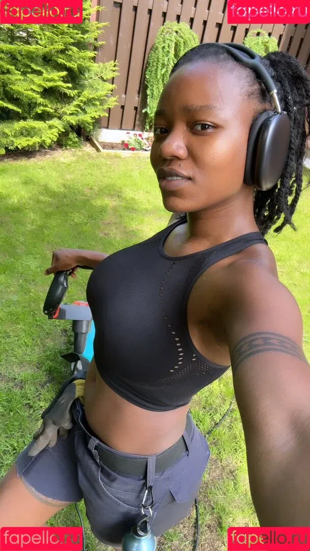 a.desuwa__ Onlyfans Photo Gallery 
