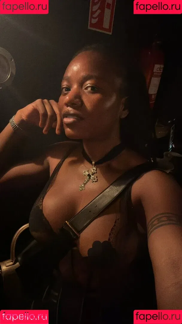 a.desuwa__ Onlyfans Photo Gallery 