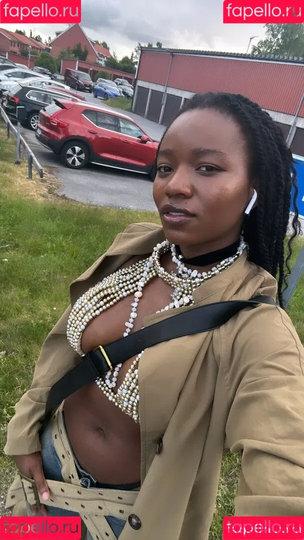 a.desuwa__ Onlyfans Photo Gallery 
