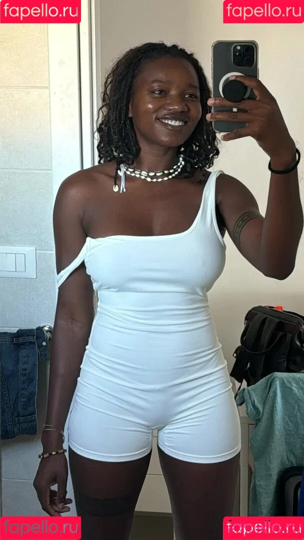 a.desuwa__ Onlyfans Photo Gallery 
