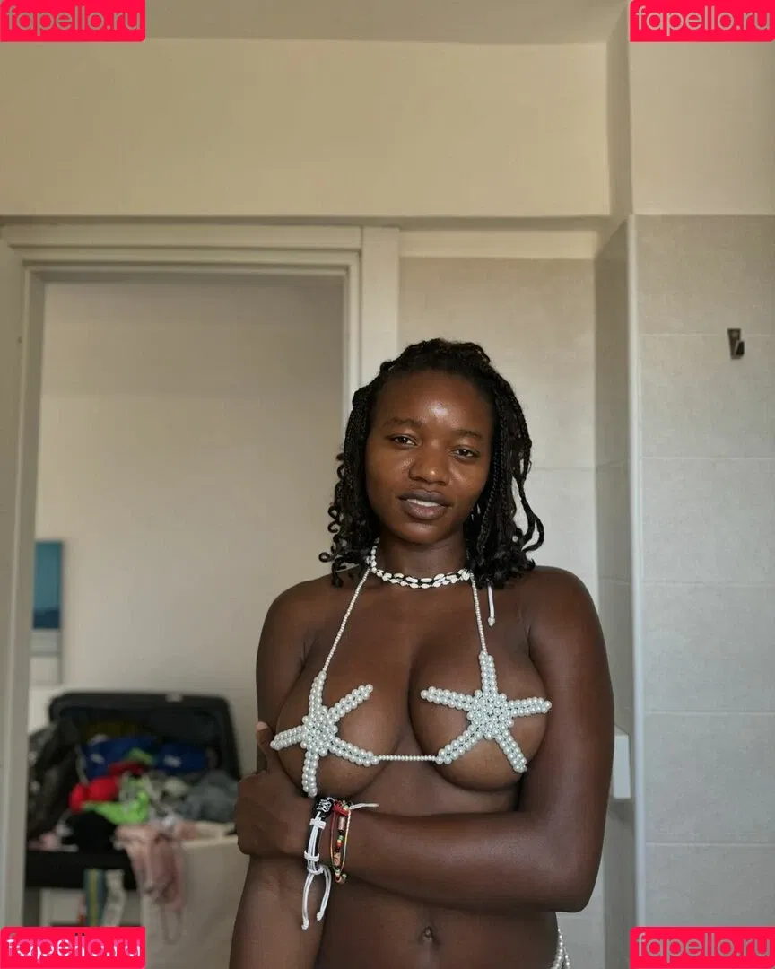 a.desuwa__ Onlyfans Photo Gallery 