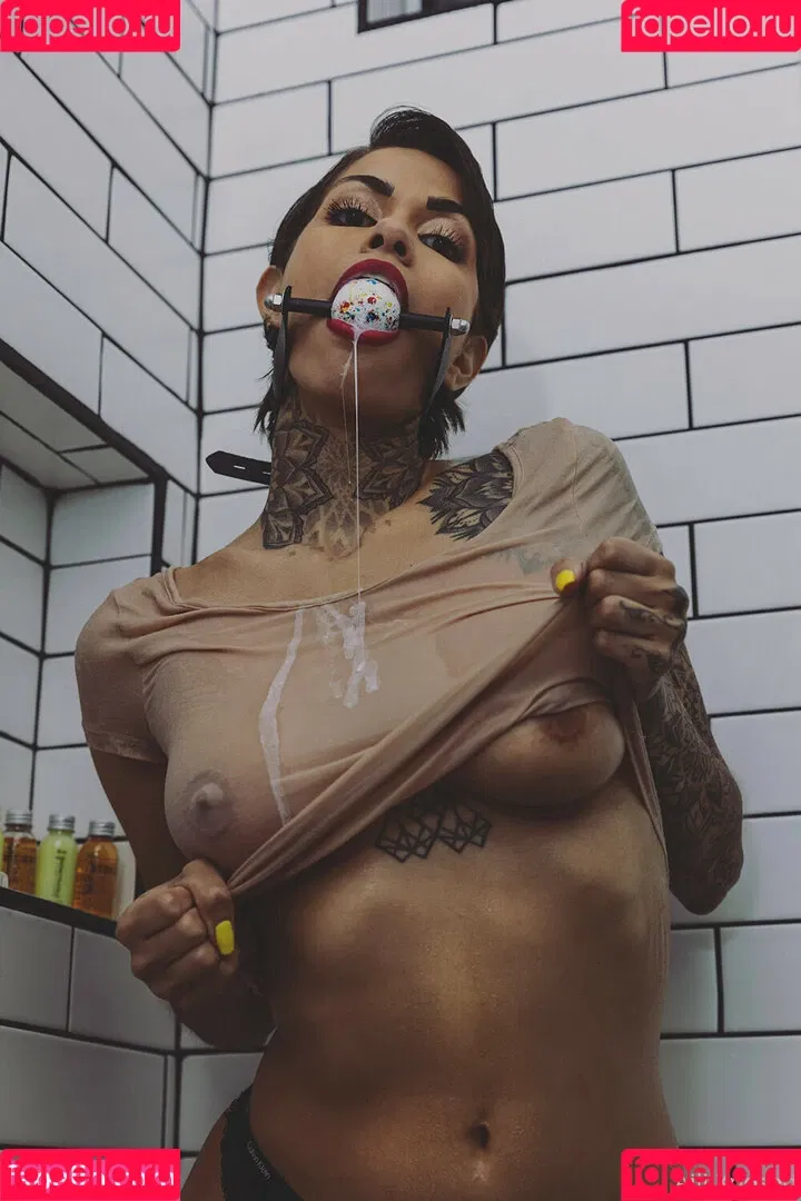 Aili Xposed Onlyfans Photo Gallery 