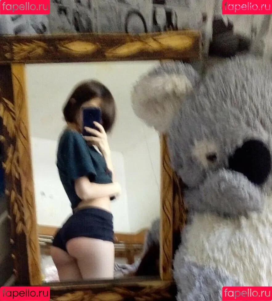 Aboutsoffy Onlyfans Photo Gallery 