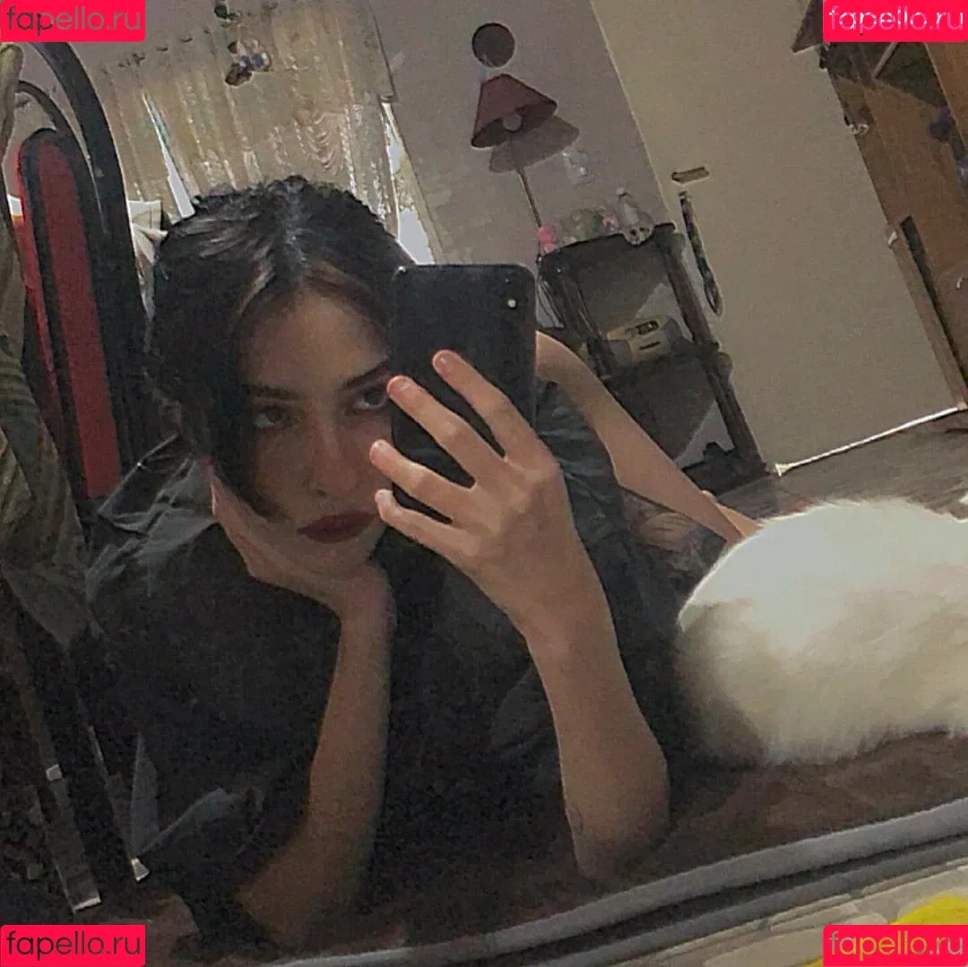 Aboutsoffy Onlyfans Photo Gallery 